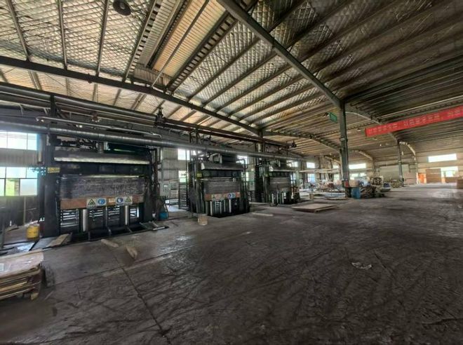 百色市一个大型木板加工厂拍卖,1506.863万元成交