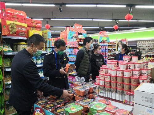 巍山市场监管 守护市场安全，规范商品拍卖秩序